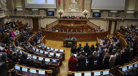 Moção de censura do PCP ao Governo foi rejeitada pelo Parlamento