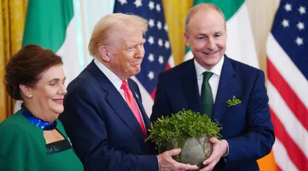 Trump recebe Martin e acusa a Irlanda de ser um dos que exploram os EUA
