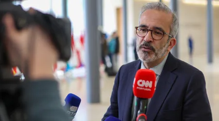 "Saudámos a posição das universidades portuguesas a inquérito dos EUA"