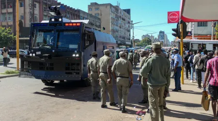 Polícia moçambicana impede marcha contra "perseguição e baleamentos"