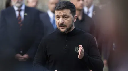 Zelensky pede que não se entregue "qualquer prenda" a Putin