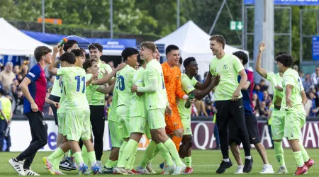 Barcelona goleia Trabzonspor e conquista UEFA Youth League