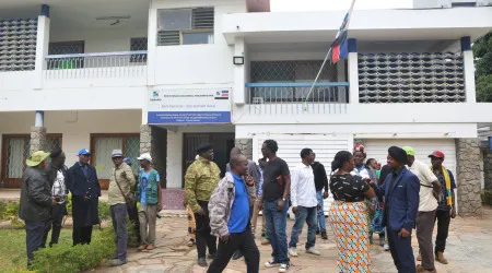 Renamo. Ex-guerrilheiros na sede em Maputo para forçar demissão de Ossufo