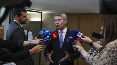Carneiro quer repensar o PS, consensos democráticos e reforma eleitoral
