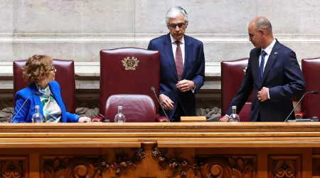 Aguiar-Branco teve a 2.ª maior votação para presidente do Parlamento