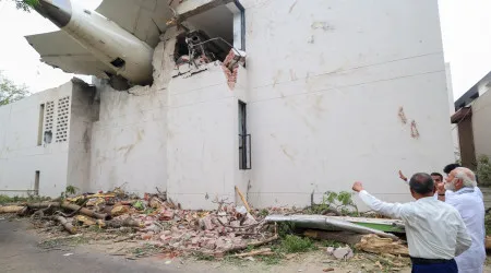 Piloto declarou sinal de emergência Mayday segundos após descolagem