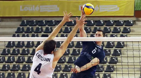 Portugal perde com Israel na 'negra' na Golden League de voleibol
