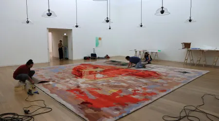 Exposição reúne 28 obras de oito artistas contemporâneos em Serralves