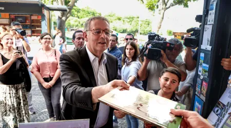 Seguro insiste que é preciso "gastar melhor" em Defesa e deixa 'farpa'