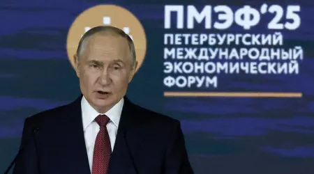 Putin diz estar "muito preocupado" com hipótese de uma 3.ª guerra mundial