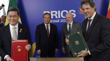 Lula abre reunião dos BRICS com discurso sobre "colapso do multilateralismo"
