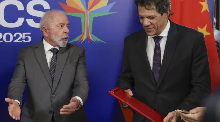 Lula critica compromisso de gastos de 5% com defesa dos países da NATO