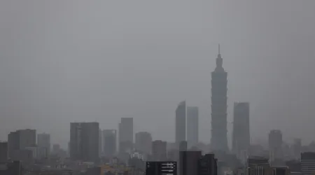 Várias províncias chinesas em alerta devido a chegada de tufão