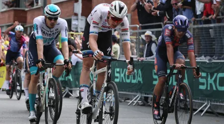 Merlier vence ao sprint nova etapa do Tour. Multiplicaram-se as quedas