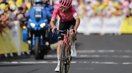 Healy fugiu para a amarela e Yates para a vitória na 10.ª etapa do Tour