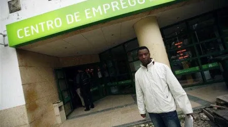 Estado gasta mais 5,1% em subsídios de desemprego