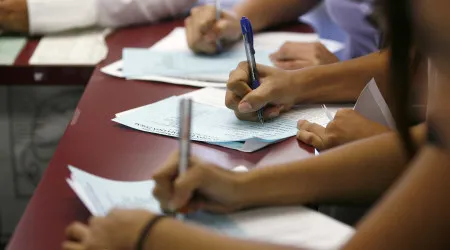 Pais de 20 alunos do conservatório de Aveiro ameaçam impugnar matrículas