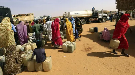 "Contactos". ONU tenta alcançar trégua humanitária na cidade de Darfur