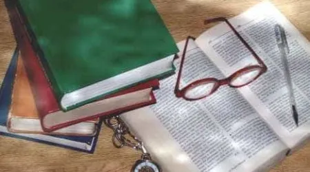 Livro faz elogio à mulher com reinterpretação de musas de Camões