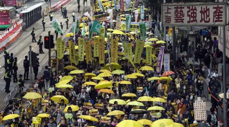 Nove ativistas de Hong Kong acusados devido a protestos pró-democracia