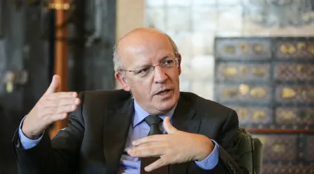 Montenegro "não fica diminuído" por opôr-se à divulgação de rendimentos