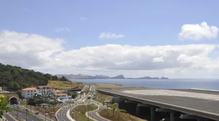 Onze voos de e para o aeroporto da Madeira cancelados devido ao vento