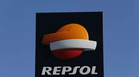 Lucro da Repsol recua 13% até março penalizado pela queda do preço do gás
