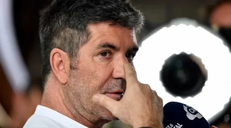 Médico disse a Simon Cowell que podia "não voltar a andar"