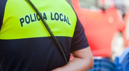 Homem detido por atirar filha bebé ao chão durante discussão com mulher
