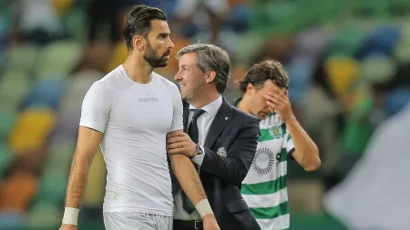 Bruno de Carvalho volta a provocar Rui Patrício: &quot;Não deixas saudades&quot;