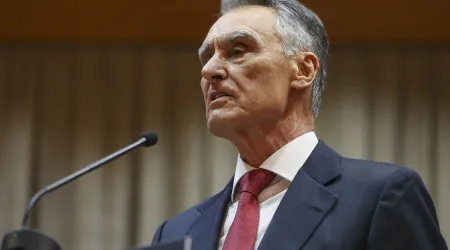 Cavaco recorda Soares: "Tivemos sempre relações cordiais e de respeito"