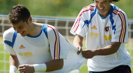"Casillas? Se houver a mínima possibilidade de continuar, ele continuará"