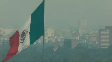 Explosão de mina mata cinco soldados mexicanos e fere outros dois