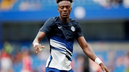 Jovem estrela do Chelsea confessa perseguição racial nas redes sociais