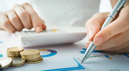 Salário de 2.000€/mês? É nestes setores que se ganha mais em Portugal