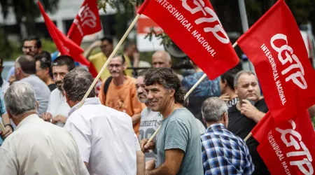 Pobreza. "Fragilidade e ineficácia das políticas laborais e salariais"