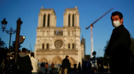 Obras na catedral de Notre-Dame são retomadas na próxima segunda-feira