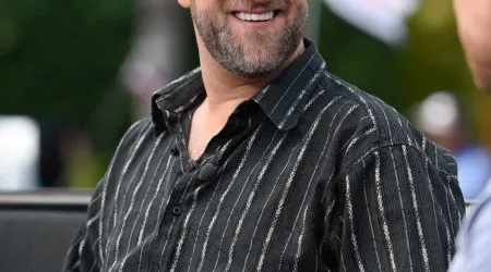 Namorada de Dustin Diamond quebra silêncio após morte do ator
