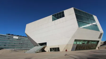 SE da Casa da Música assinala 50 anos da Revolução dos Cravos