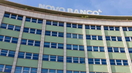 PCP quer que Governo trave venda e recupere controlo do Novo Banco