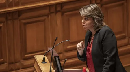 Subida do crédito à habitação? BE acusa governo de não fazer nada