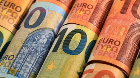 Anulação da diretiva sobre salários mínimos adequados vai impactar Europa Social