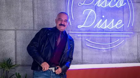 Rogério Samora homenageado no último episódio de 'Amor Amor'