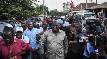 Polícia da Tanzânia impede manifestações da oposição em Dar es Salaam