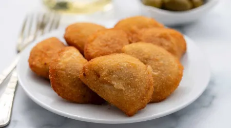 Quase metade da comida de rua vendida em Lisboa com má qualidade microbiológica