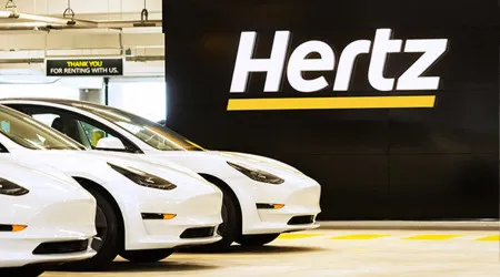 Hertz vai vender 20.000 elétricos e comprar carros a combustão