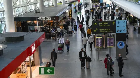 Detido por transportar soqueira em bagagem no Aeroporto de Lisboa