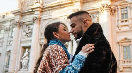 Eis o convite de casamento de Diogo Piçarra e Mel Jordão 