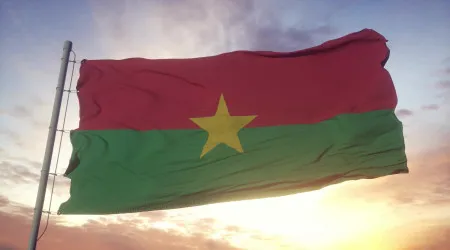 Quatro franceses detidos no Burkina Faso libertados com ajuda de Marrocos