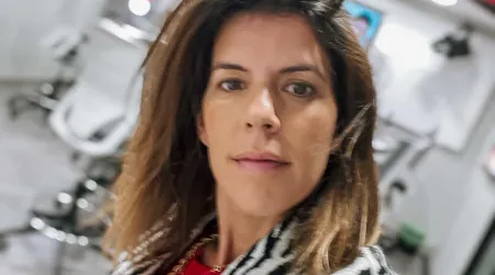 "Estou a sentir-me uma m**** de uma mãe. Tenho razões? Talvez não"